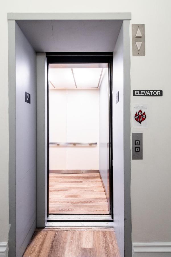 The Woodford Hotel Versailles 部屋 写真