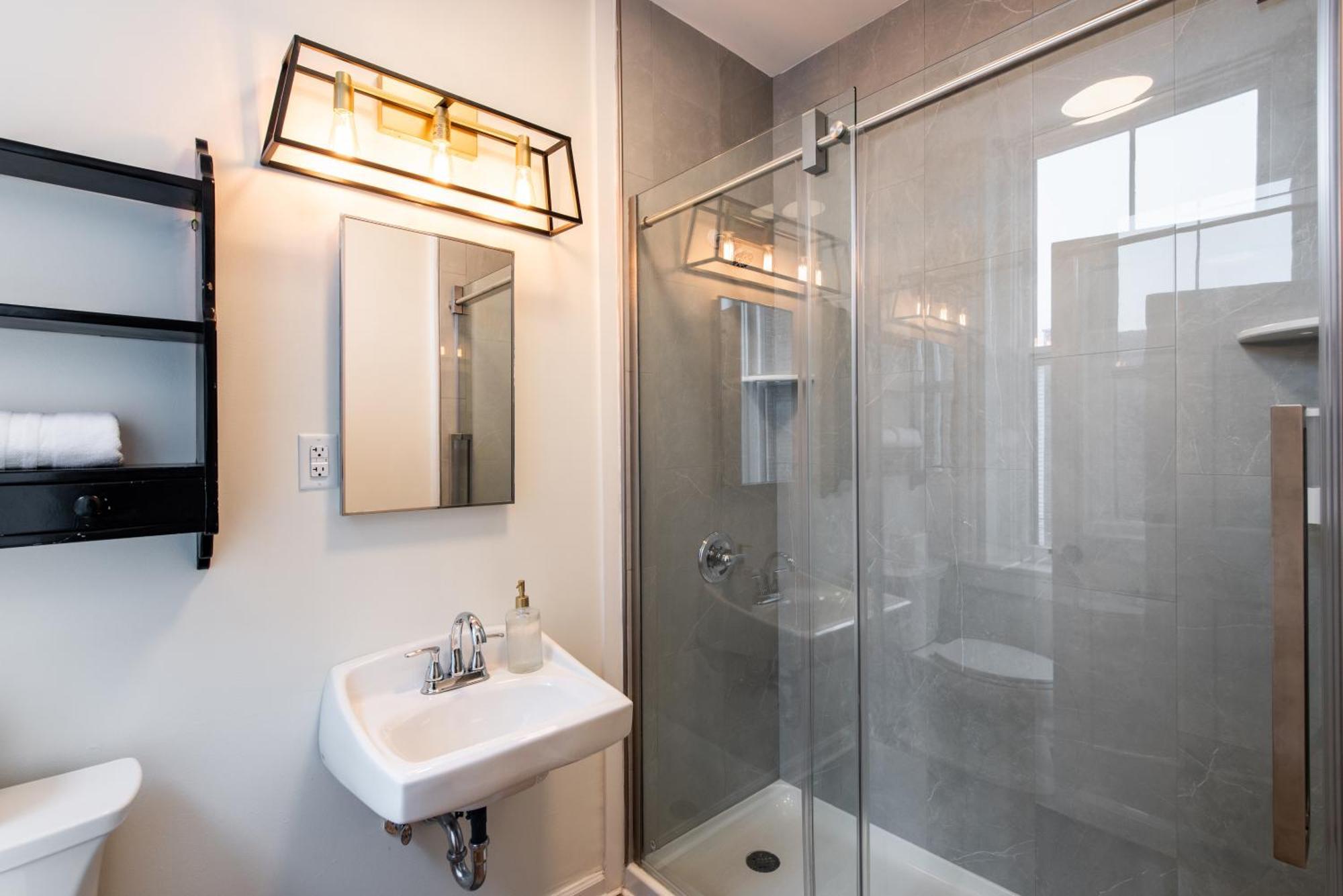 The Woodford Hotel Versailles エクステリア 写真