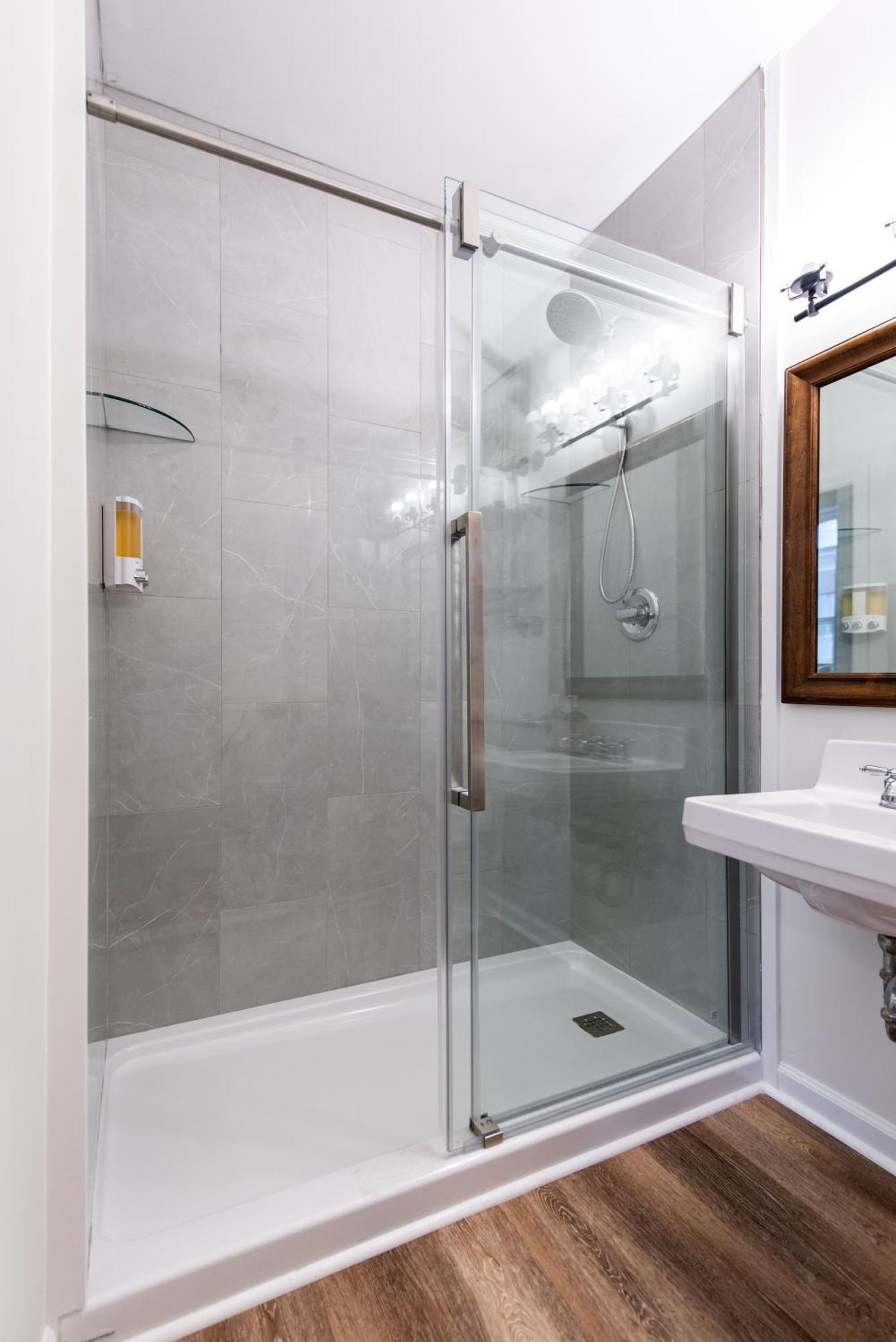 The Woodford Hotel Versailles 部屋 写真
